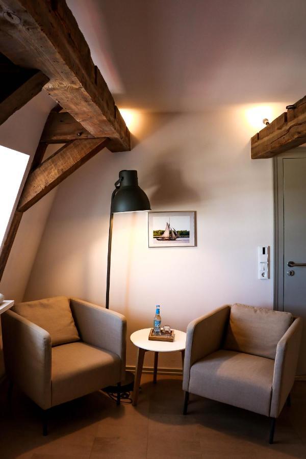 Hotel Das Brueckenhaus กลึคชตัดท์ ภายนอก รูปภาพ