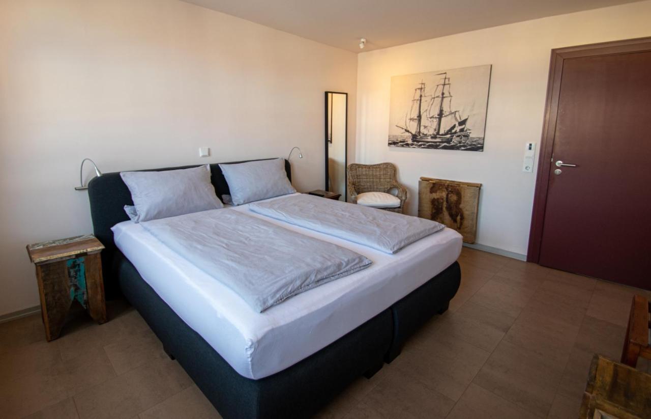Hotel Das Brueckenhaus กลึคชตัดท์ ภายนอก รูปภาพ